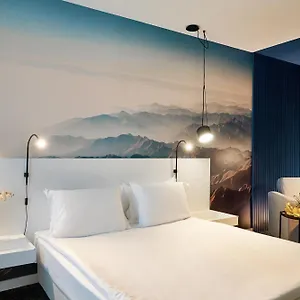 Lucky & Relax Hotel